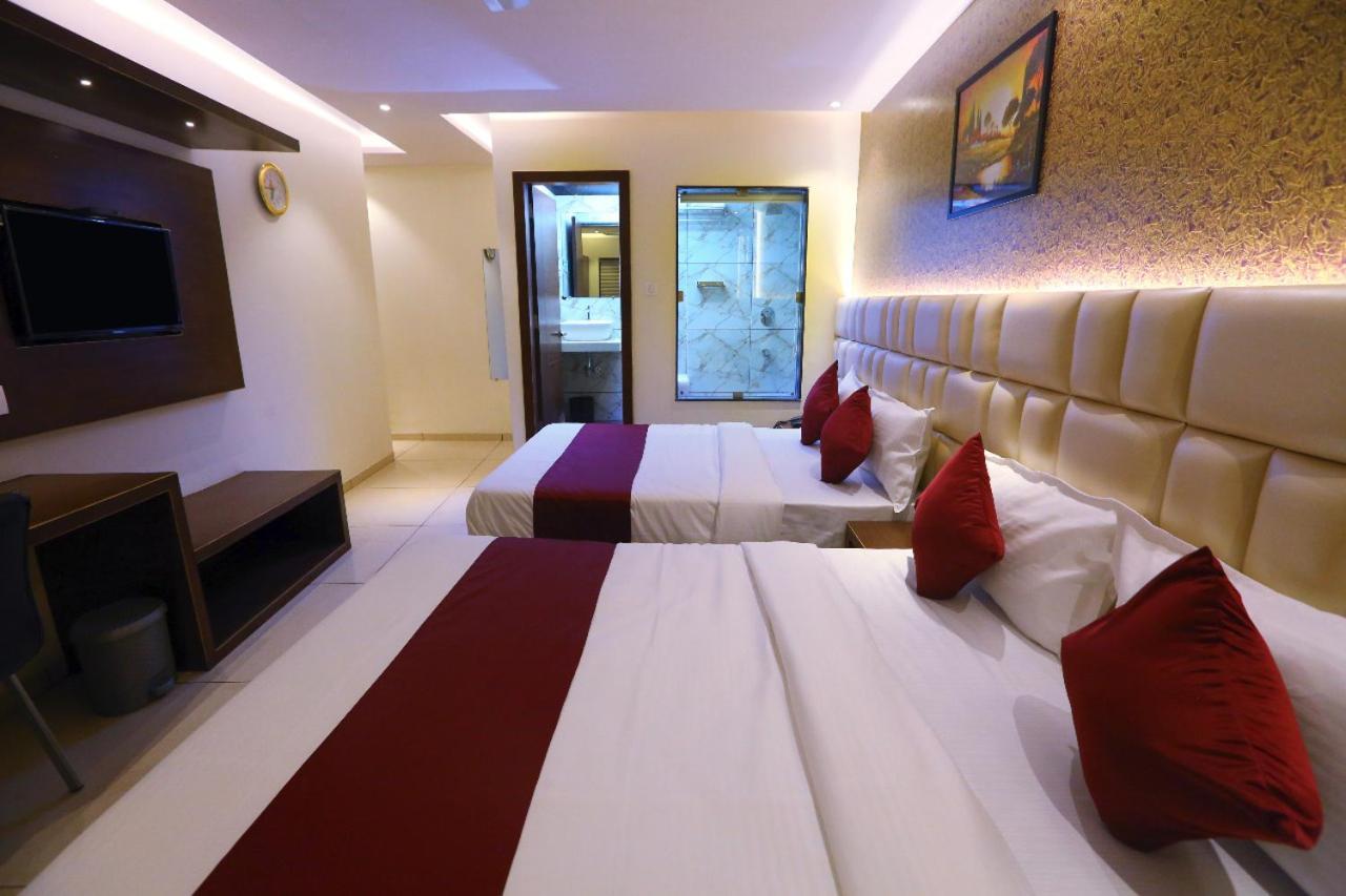 Hotel Hindustan Residency 塞恩 外观 照片